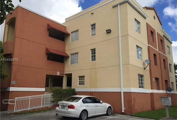 For sale in SUNRISE GARDENS CONDO