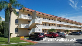 POINT EAST ONE CONDO-BLDG