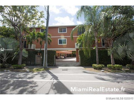 BRICKELL ROADS TOWNHOUSE