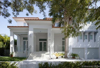 For sale in BISCAYNE KEY ESTATES