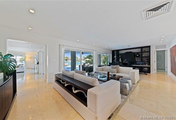 For sale in MASHTA ISLAND A REPLAT OF