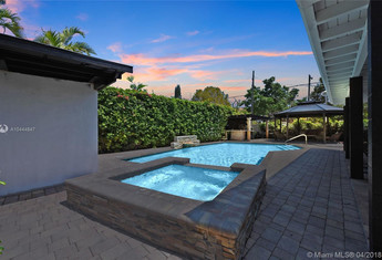 For sale in HOLLEMAN PARK