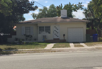 For sale in HOLLEMAN PARK