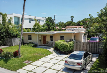 For sale in BISCAYNE KEY ESTATES