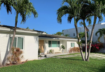 For sale in BISCAYNE KEY ESTATES