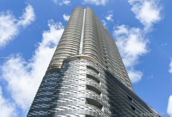 For sale in 1000 BRICKELL AVENUE CONDO