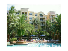 THE YACHT CLUB  AVENTURA