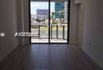 For sale in 3401 MIDTOWN CONDO