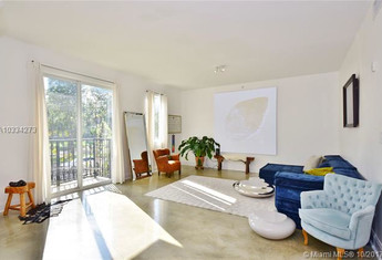 For sale in MIAMI RIVERVIEW CONDO